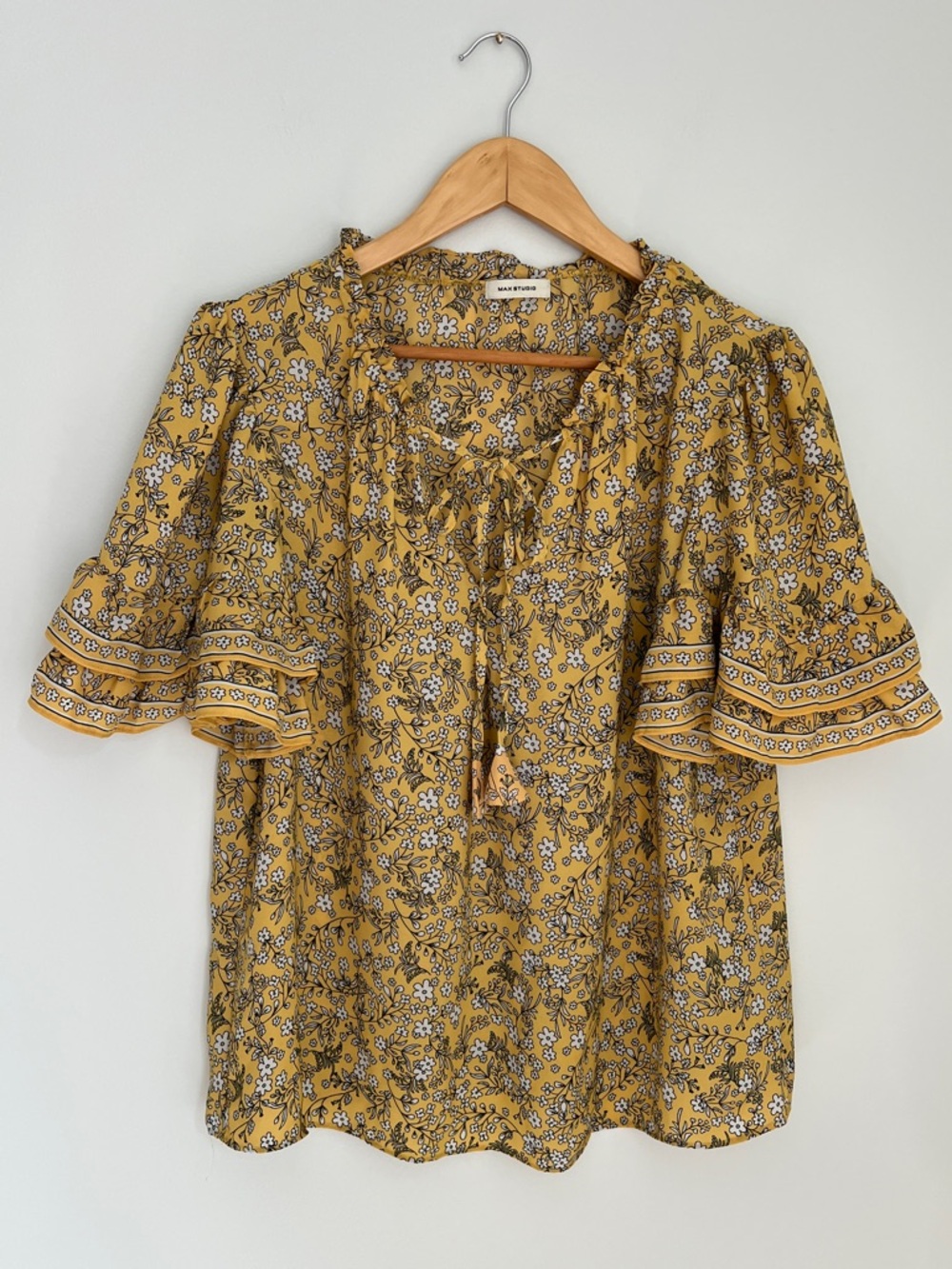 Max Studio Mustard Floral Tie-Neck Peasant Office Blouse Style #A703D31 Size L
